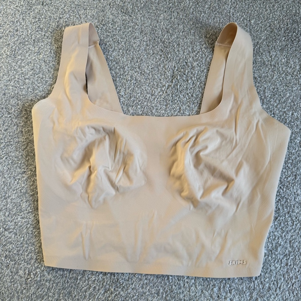 SKIMS Naked Scoop Longline Bralette M-DD